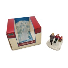 1998 Lemax Village Collection Walking In A Winter Wonderland #83296 Christmas 1998 Lemax Village Collection Walking In A Winter Wonderland #83296 Christmas