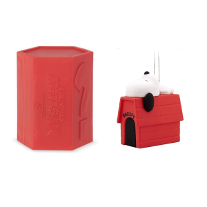 2022 Hallmark Ornament Peanuts Snoopy Series 2 Mystery ( Chase ) Snoopy On House