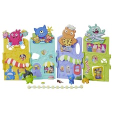 UglyDolls Uglyville Unfolded Main Street Playset And Portable Tote, 3 Figures